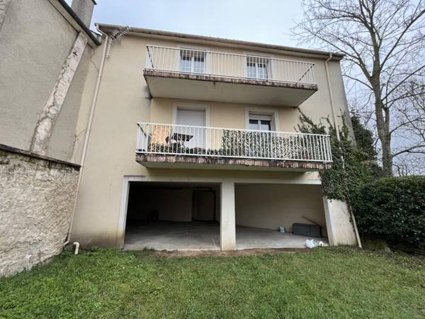 Immeuble à vendre |  Pontoise |  205 m²