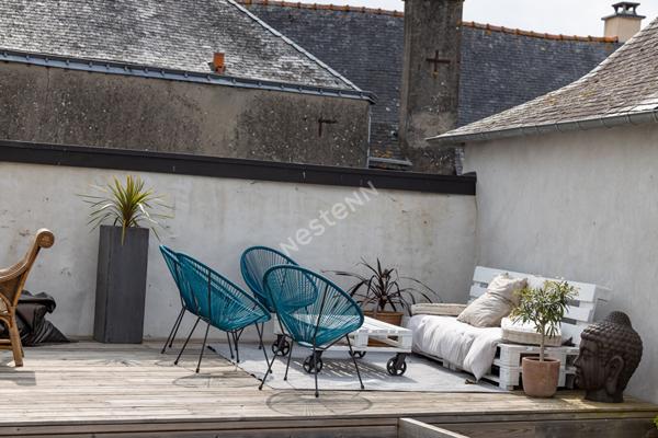 Charmante maison en pierre à vendre dans le centre-bourg de Ambon