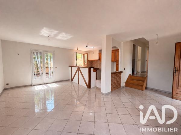 Maison à vendre 4 pièces 82 m² Saint-Céré