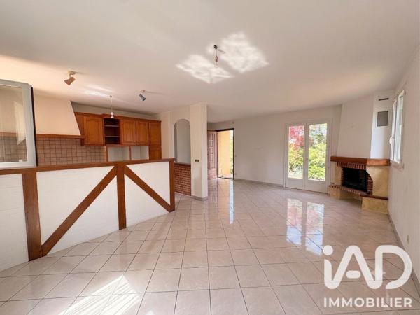 Maison à vendre 4 pièces 82 m² Saint-Céré