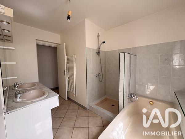 Maison à vendre 4 pièces 82 m² Saint-Céré