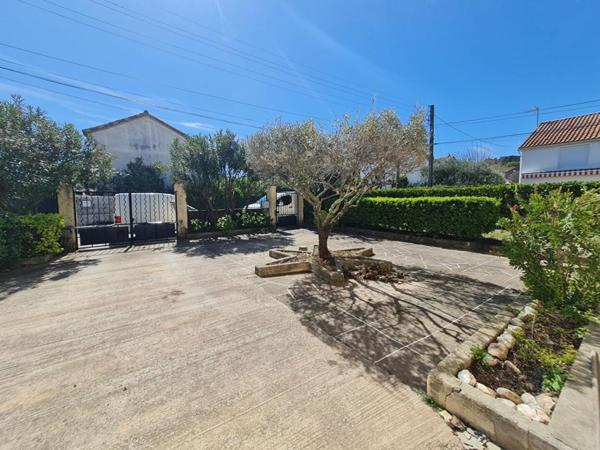 Maison 3 chambres - Garage 40 m² -Terrain 455 m² -Proche centre village