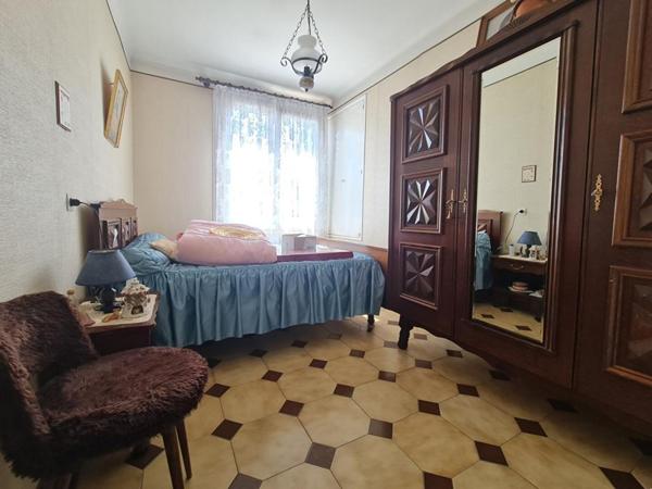 Maison 3 chambres - Garage 40 m² -Terrain 455 m² -Proche centre village