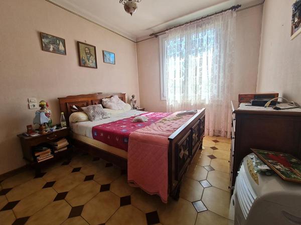 Maison 3 chambres - Garage 40 m² -Terrain 455 m² -Proche centre village