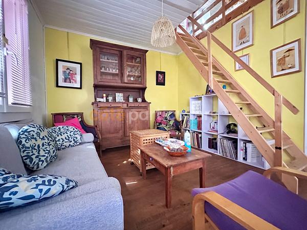 Location
                Maison84 m² - 3 Pièces -
                    MIMIZAN (40200)