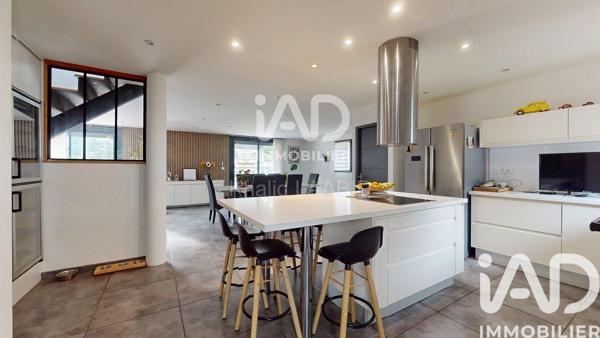 Maison à vendre 7 pièces 224 m² Fronton
