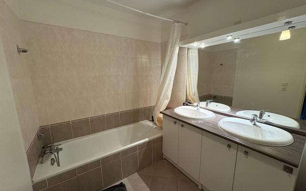 Appartement à vendre    3 pièces • 67,39 m2 Toulouse