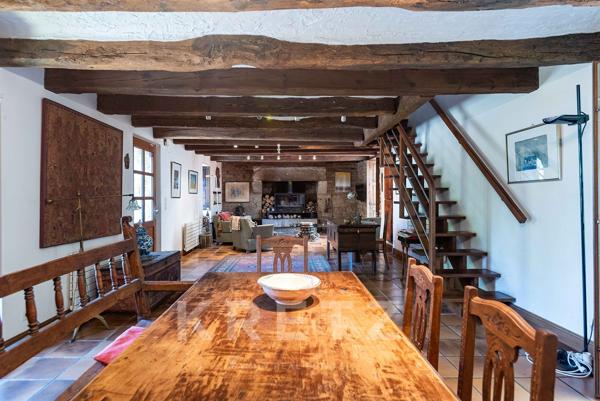 Chaumière authentique et son penty