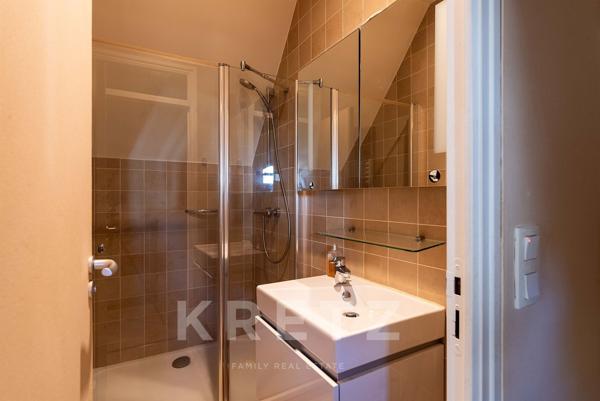 Chaumière authentique et son penty