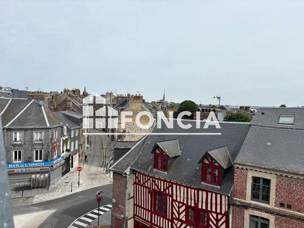 Location Studio 31.31 m² - 12 RUE NOTRE DAME Honfleur 14600