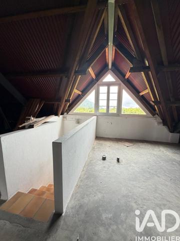 Maison à vendre 10 pièces 250 m² La Plaine-des-Palmistes