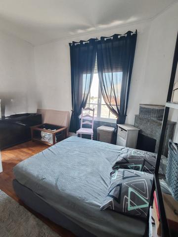 BELLE DEMEURE DE 1930 3 CHAMBRES