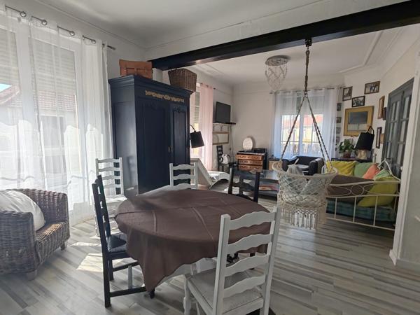 BELLE DEMEURE DE 1930 3 CHAMBRES