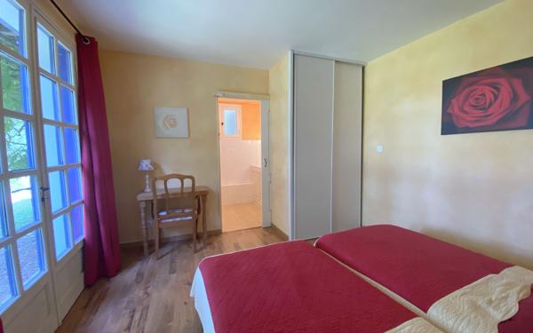 Maison à vendre    7 pièces •  Pomarez