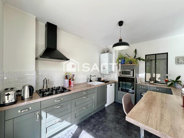 Appartement 4 chambres, balcon, parking