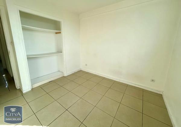 Appartement à louer 3 pièces 56.35m²