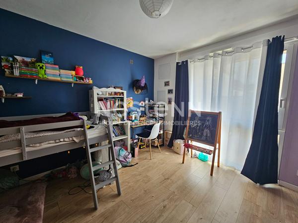 MAISON DE PLAIN PIED AVEC DU TERRAIN ET DES DEPENDANCES