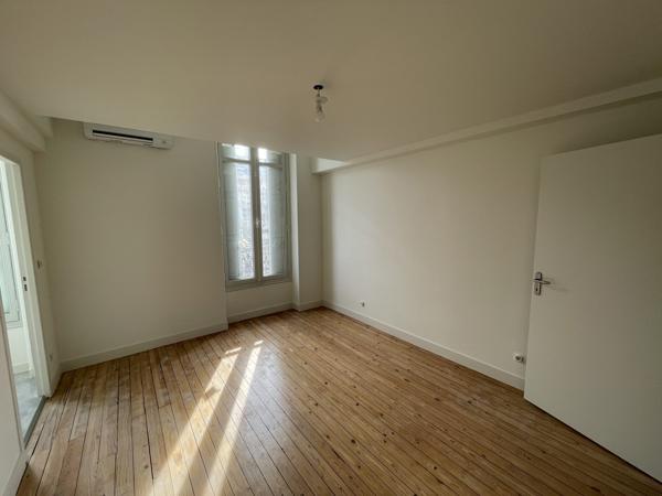 Le Prestige de la Pierre au Dernier Etage avec Terrasse