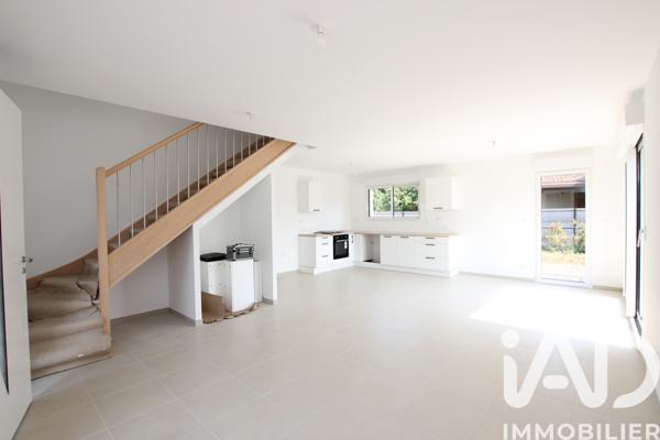 Location maison 4 pièces 103 m² Cardonnette