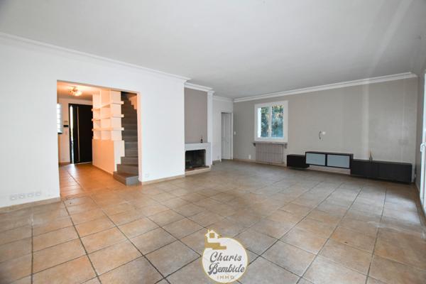 Maison 9 pièces - 275 m²