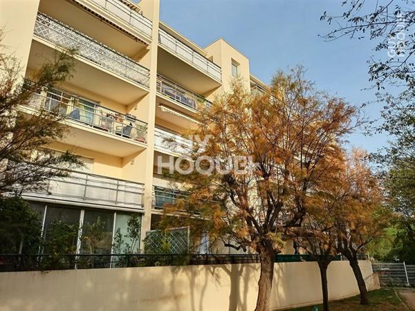 Appartement Montpellier Méditerranée T2 de 32 m² - balcon, parking