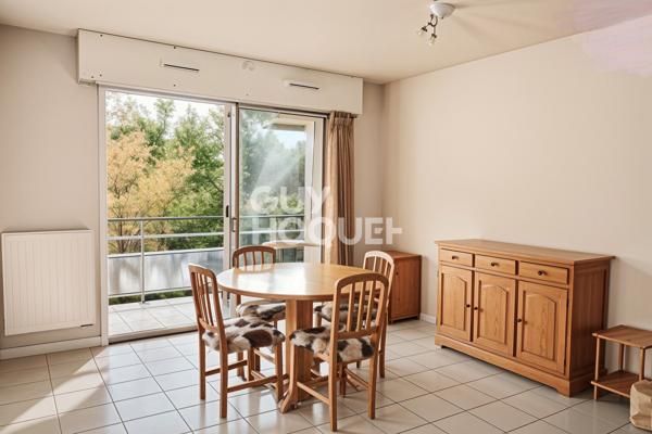 Appartement Montpellier Méditerranée T2 de 32 m² - balcon, parking