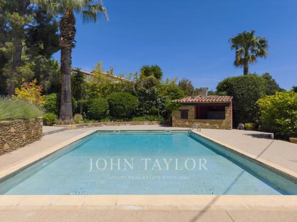 La Cadière-d’Azur – Villa avec piscine, appartement indépendant et jardin paysager
