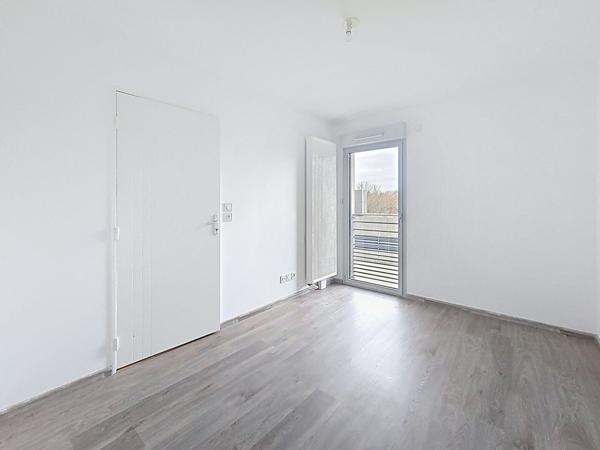 PLACE DE LA TRANCHEE - TRAM et COMMODITES - Appartement Tours 3 pièces 6- m2