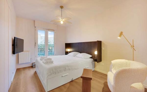 Appartement à vendre    4 pièces • 94,50 m2 Charenton-le-Pont