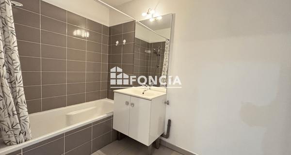 À vendre Appartement 3 pièces 58 m² - Istres 13800