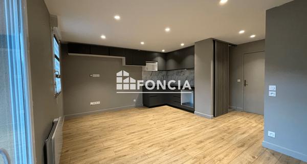 Location Appartement 2 pièces 41.5 m² - La Rivière-saint-sauveur 14600