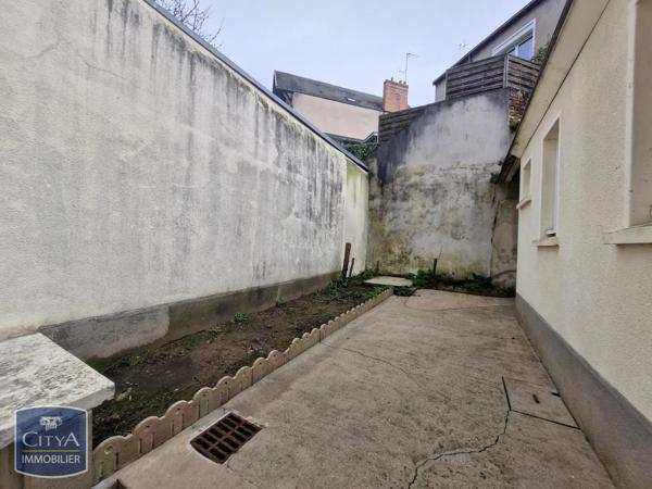Appartement à louer 2 pièces 45.3m² Le Mans (72000)