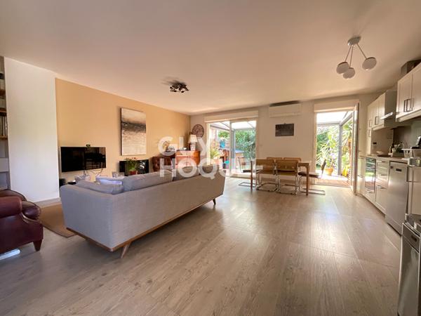 Duplex L'Isle-sur-la-Sorgue partage des eaux 106 m2