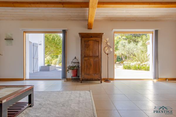 LA NOËVEILLARD - VILLA 236M2 - TERRAIN 1513M2