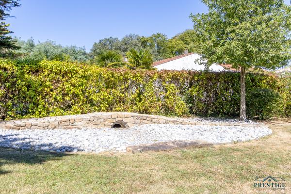 LA NOËVEILLARD - VILLA 236M2 - TERRAIN 1513M2