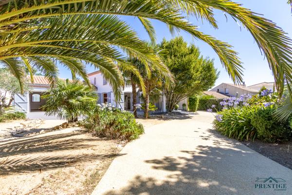 LA NOËVEILLARD - VILLA 236M2 - TERRAIN 1513M2