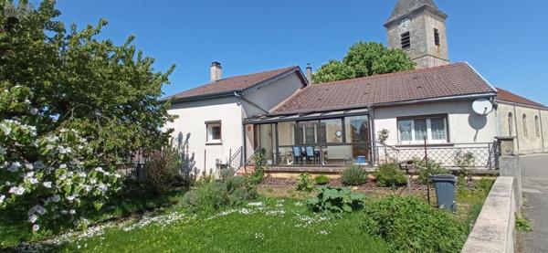 Maison à vendre à Mandres-la-Côte en Haute-Marne (52800), ref : 52020-36