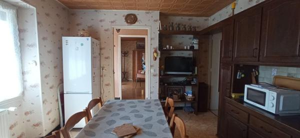 Maison à vendre à Mandres-la-Côte en Haute-Marne (52800), ref : 52020-36