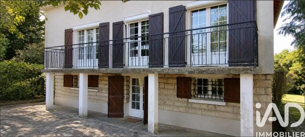 Maison à vendre 6 pièces 115 m² Saint-Arnoult-en-Yvelines