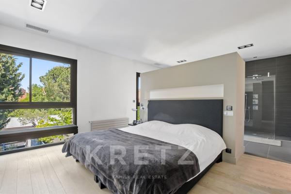 Hôtel particulier de 300m2 avec piscine et 3 garages - centre historique de Toulouse