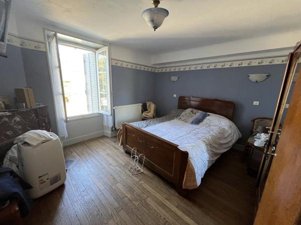 Maison à vendre |  La Souterraine |  6 pièces | 150 m²