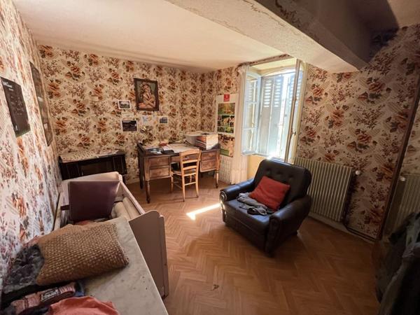 Maison à vendre |  La Souterraine |  6 pièces | 150 m²