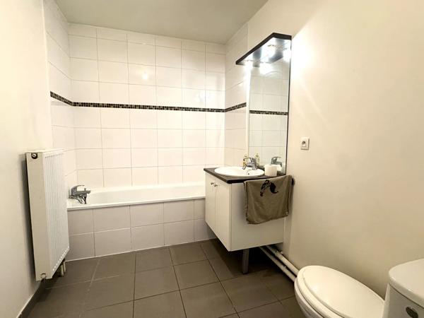 Appartement à vendre 3 pièces 61m² Tourcoing (59200)