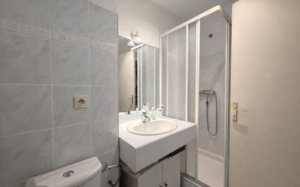 Appartement à vendre    2 pièces • 37 m2 Cannes