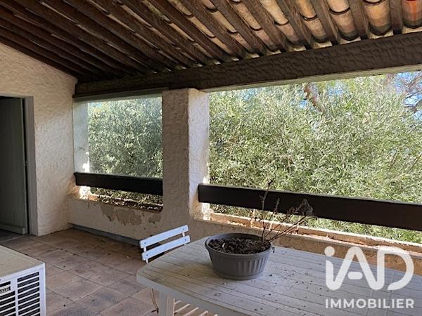 Maison à vendre 6 pièces 224,57 m² Roquebrune-sur-Argens