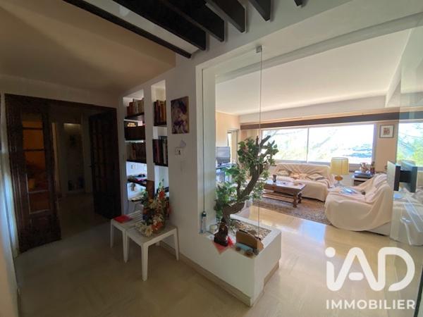 Maison à vendre 6 pièces 224,57 m² Roquebrune-sur-Argens