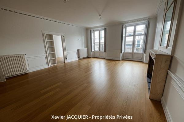 Appartement - 3 pièces - 90,4 m² - Graslin/Crébillon