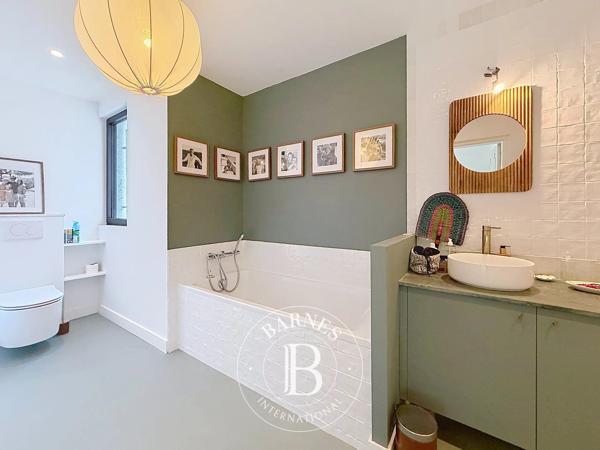 Croix, Maison 5 Chambres -  290 m² à vendre