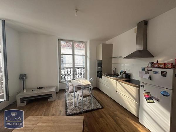 Appartement à louer 3 pièces 52.32m² Besançon (25000)