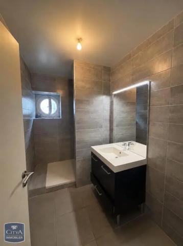 Appartement à louer 3 pièces 52.32m² Besançon (25000)